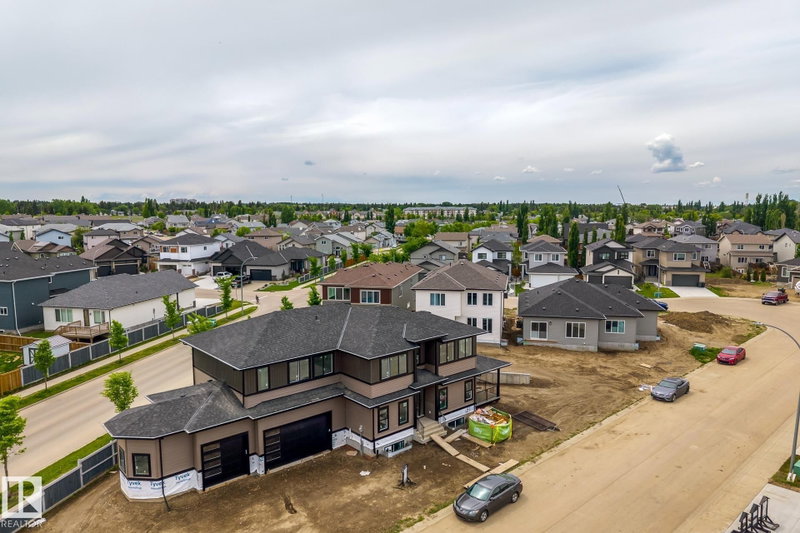 33 Harley Way, Spruce Grove, Alberta