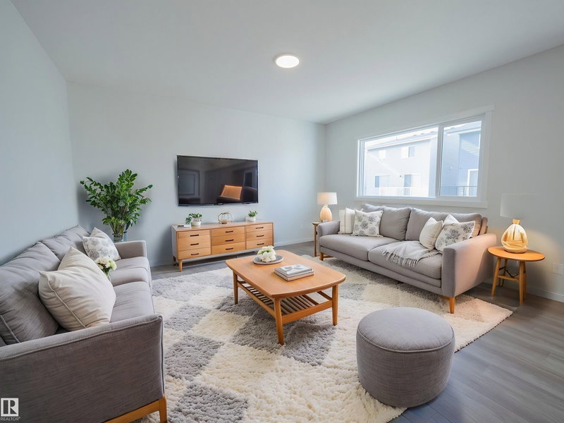 947 18 Avenue, Edmonton, Alberta