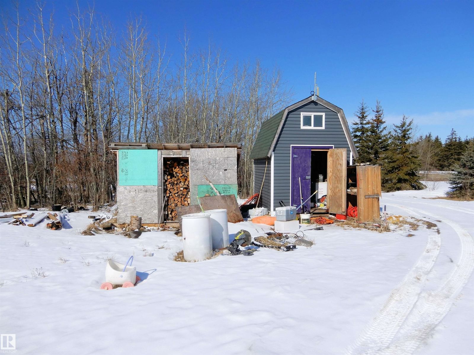 Listing Image 12