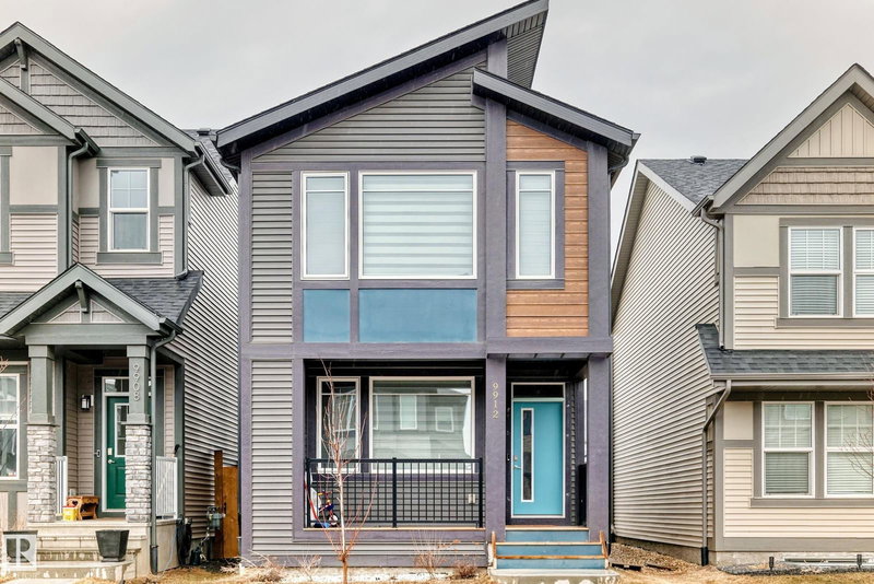 9912 226 Street, Edmonton, Alberta