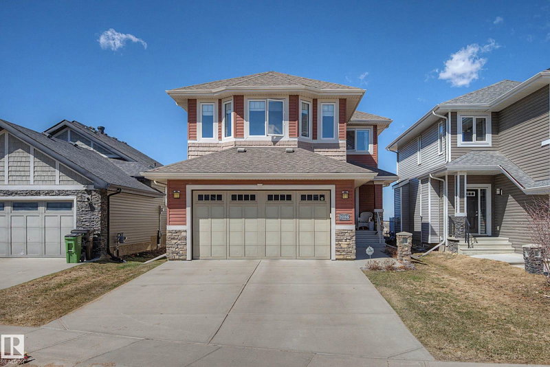 2086 Redtail Common, Edmonton, Alberta