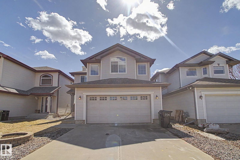 3505 Mclean Crescent, Edmonton, Alberta