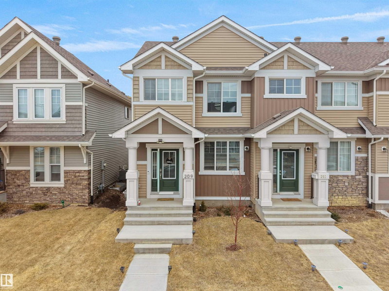 209 Desrochers Boulevard, Edmonton, Alberta