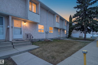 18 LAKEWOOD Village