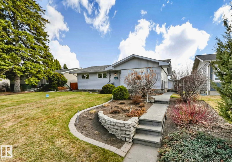 6303 92b Avenue, Edmonton, Alberta