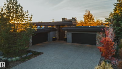 112 WESTBROOK Drive