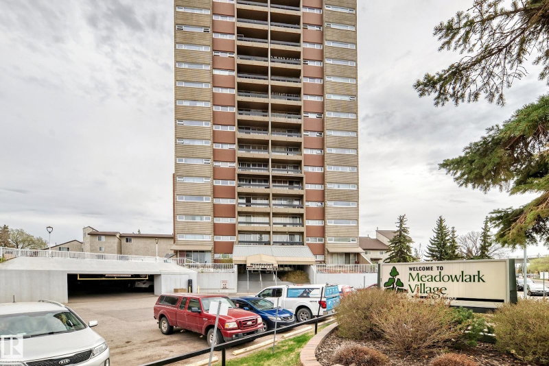 Recently sold home in West Meadowlark Park