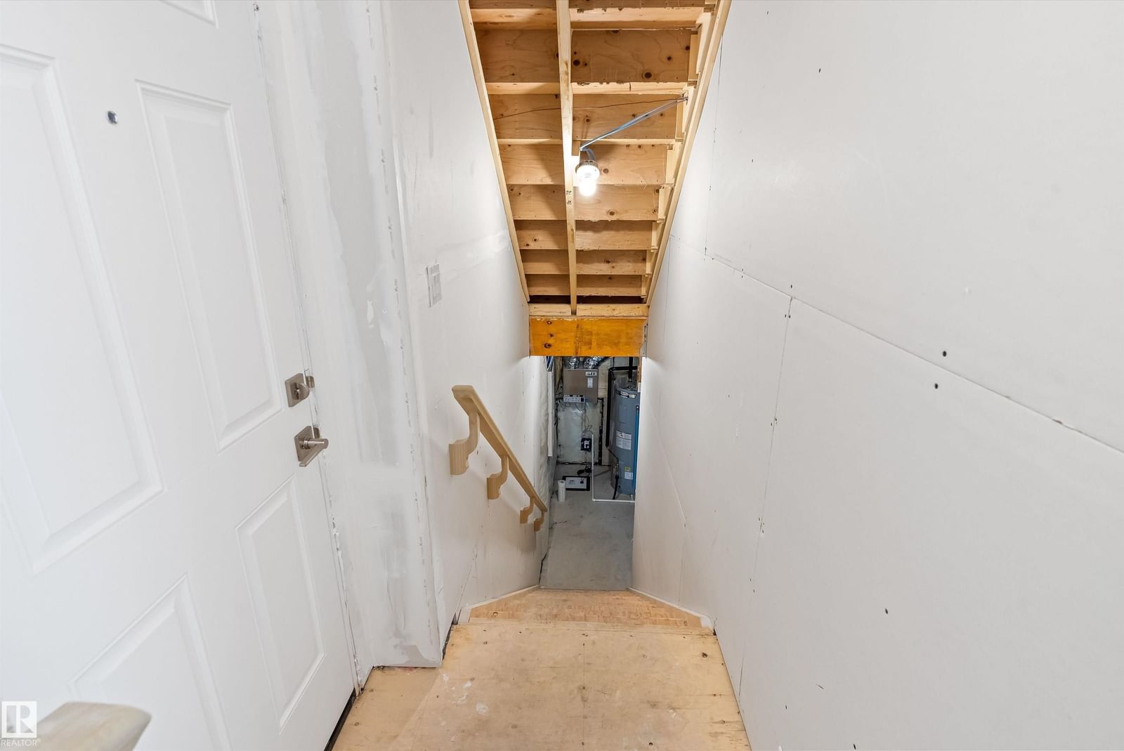 Listing Image 35