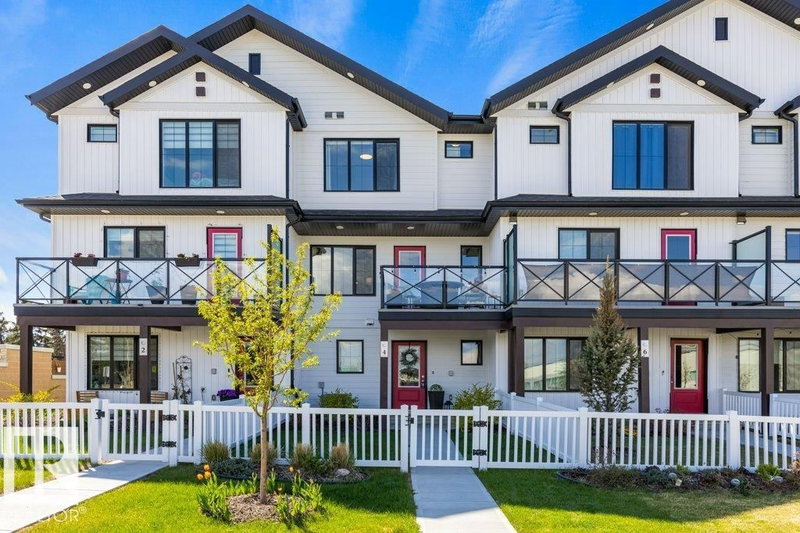 Recently sold home in Jensen Lakes