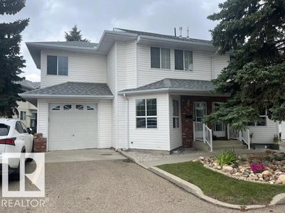 1033 Youville Dr. West NW