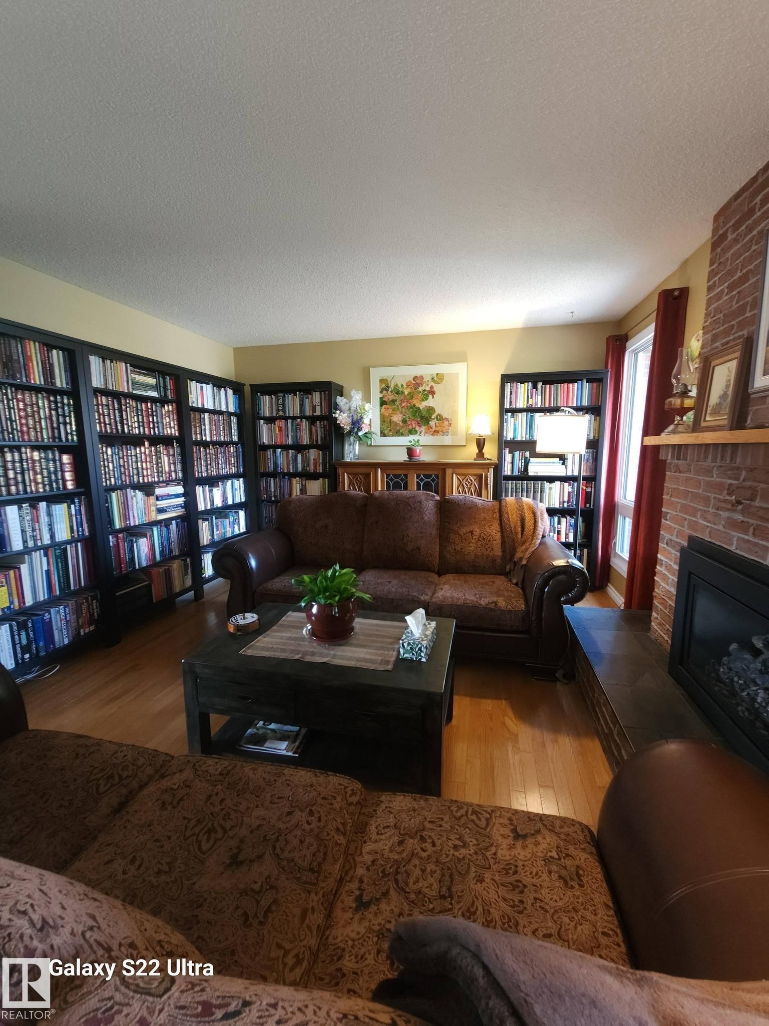 Listing Image 25