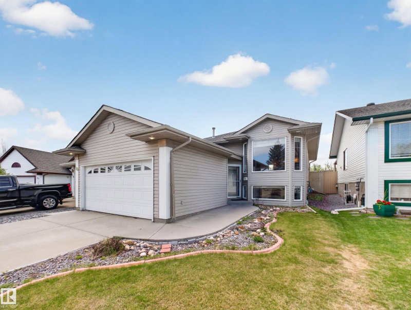 Recently sold home in The Ridge (Sherwood Park)