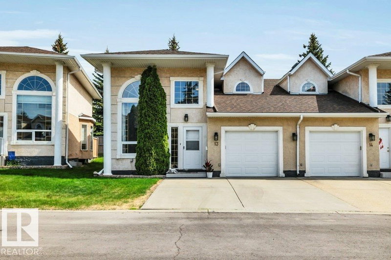 Recently sold home in Forest Lawn (St. Albert)