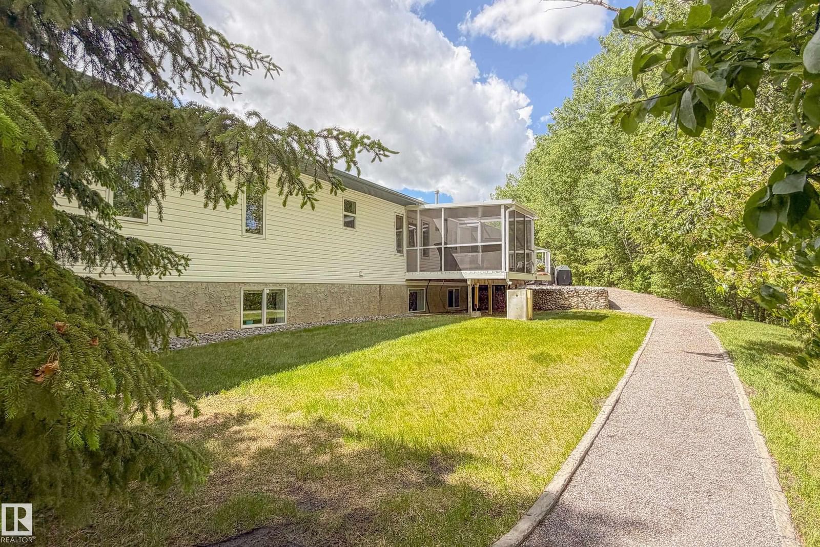 Listing Image 54