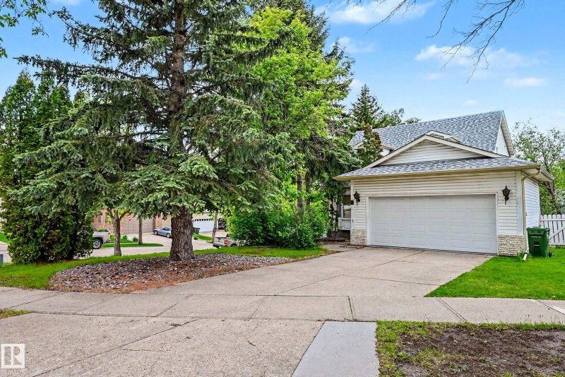 Recently sold home in Woodlands (St. Albert)