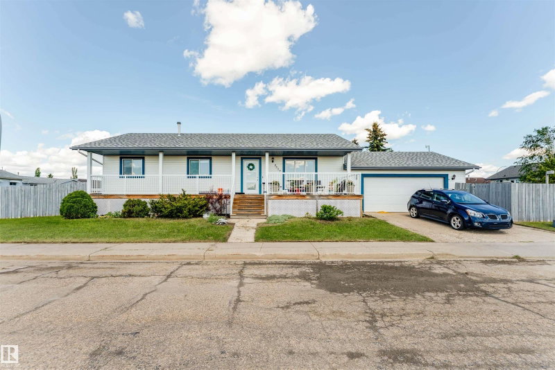 Recently sold home in Tofield