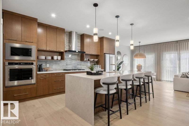 9307 229 Street, Edmonton, Alberta