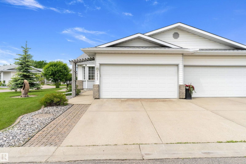 Recently sold home in Hollick-Kenyon