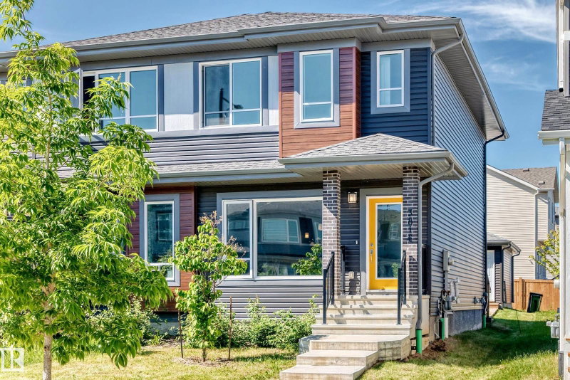 3816 Chrustawka Place, Edmonton, Alberta