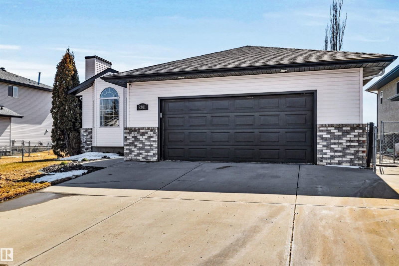 5201 40 Avenue, Beaumont