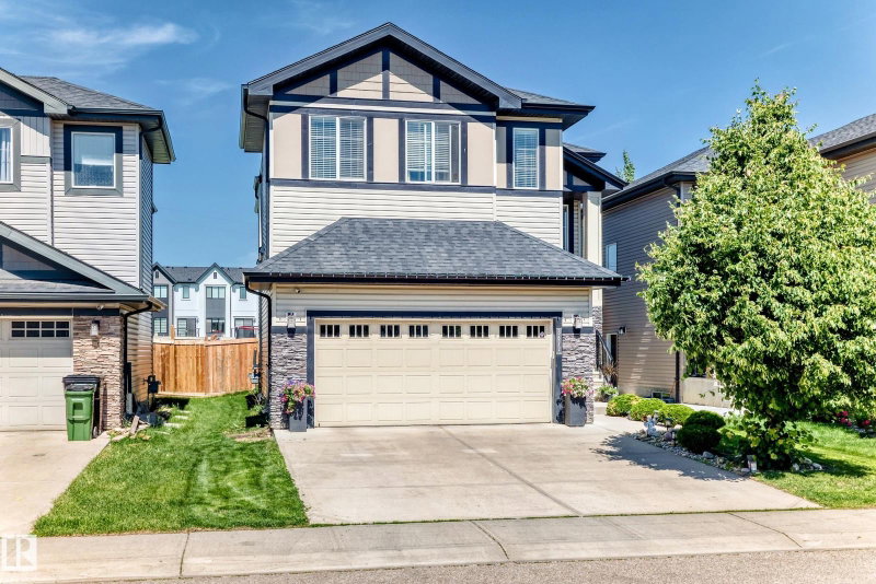 3672 Claxton Place, Edmonton, Alberta