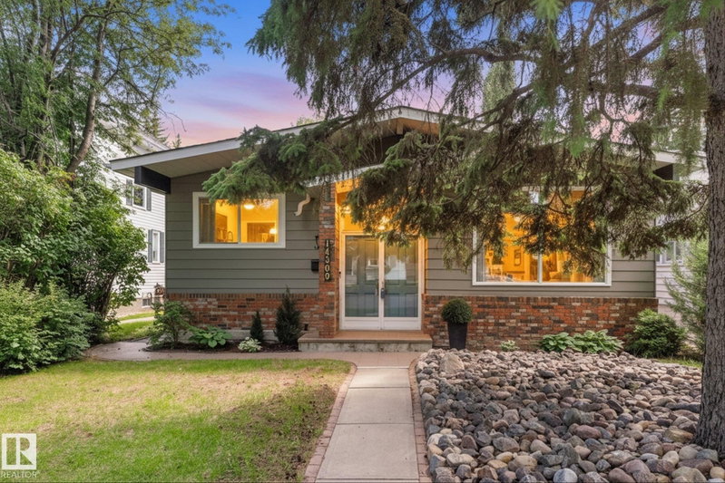 Recently sold home in Grovenor