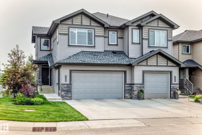 8548 Cushing Place, Edmonton, Alberta