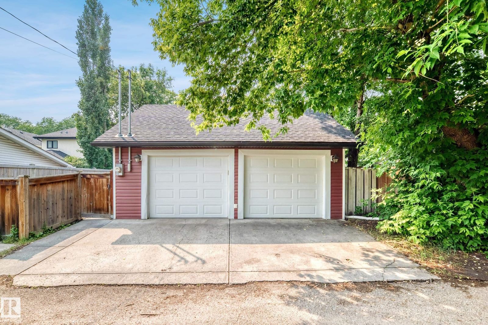 Listing Image 53