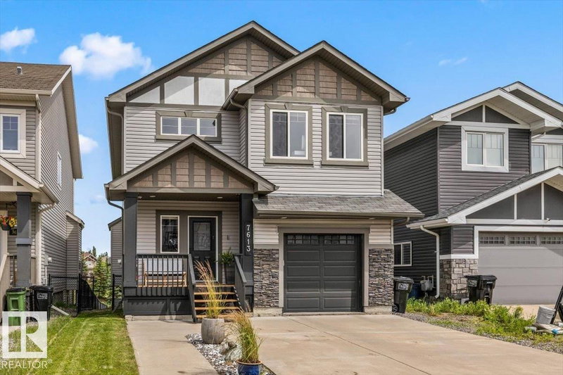 7613 Schmid Crescent, Edmonton, Alberta