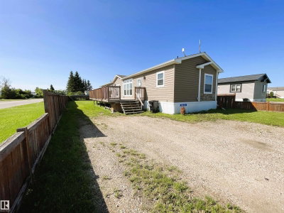 #1 5102 51 Avenue