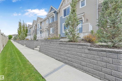 35 - 2922 MAPLE Way