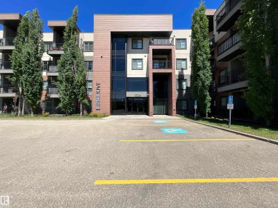 209 - 1004 ROSENTHAL Boulevard