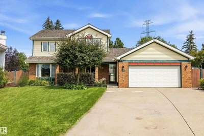 45 BLUE QUILL Crescent