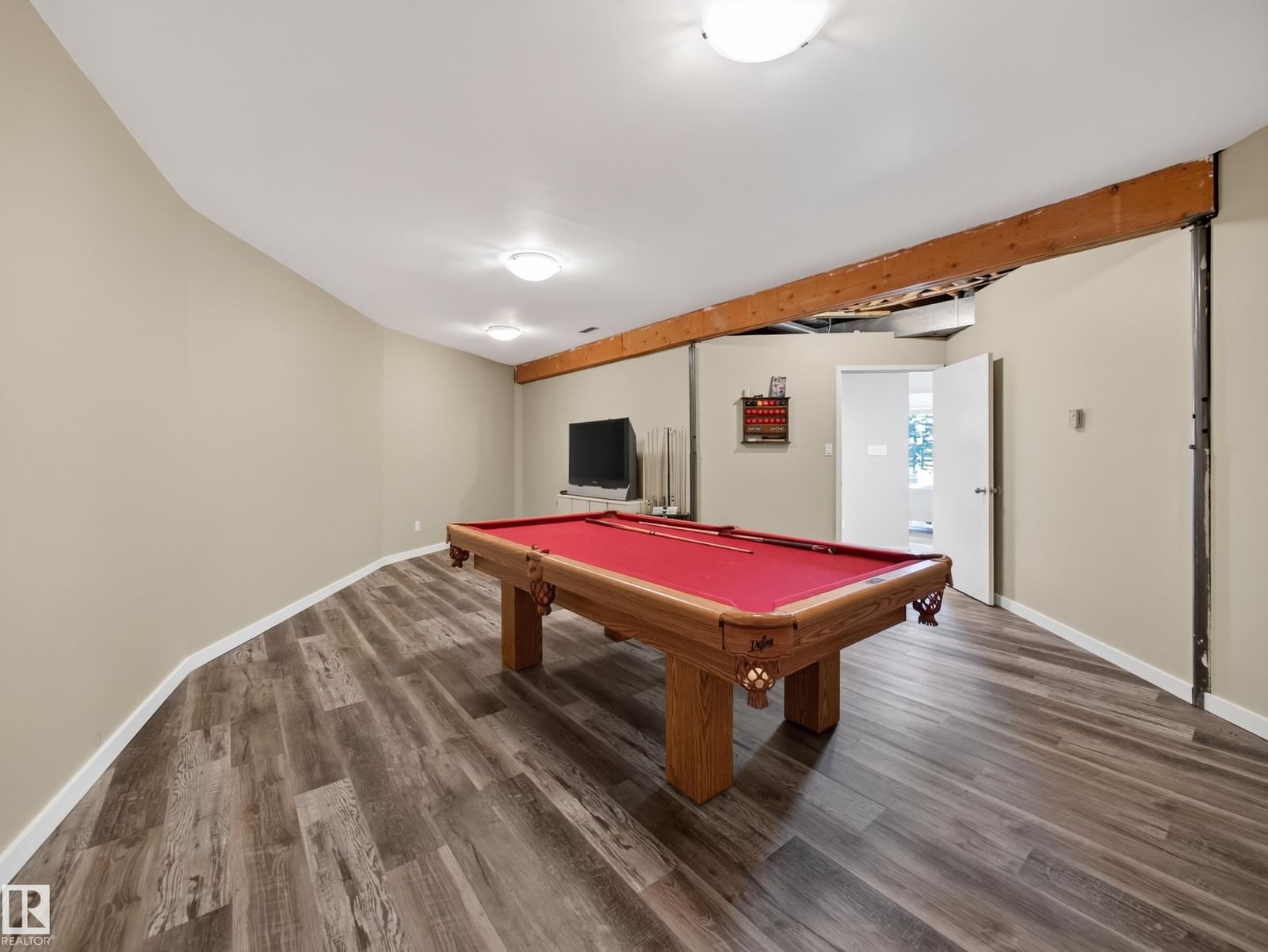 Listing Image 57