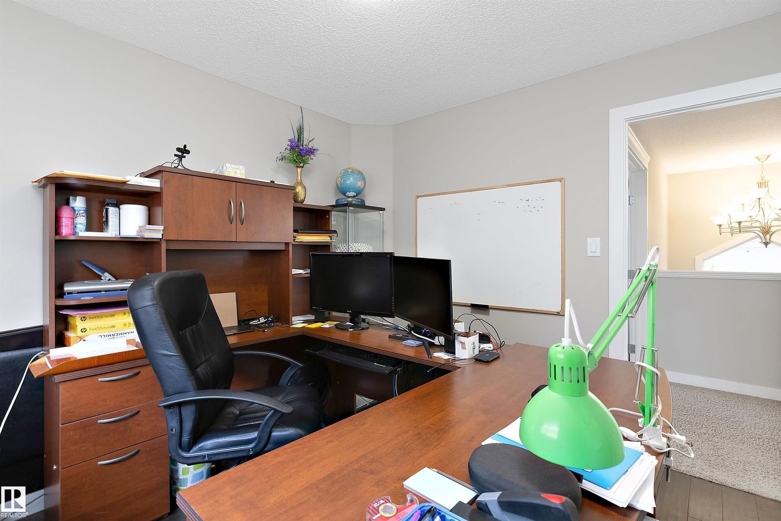 Listing Image 19
