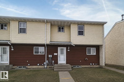 221 HARRISON DR