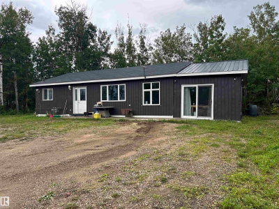 4 - 60203 RANGE ROAD 164