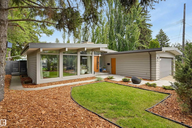 13808 Buena Vista Road, Edmonton, Alberta