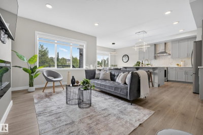 5727 KEEPING Crescent
