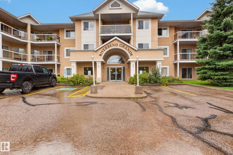 A unit for sale at 911 Rabbit Hill Road NW