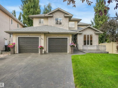 967 Lamb Crescent