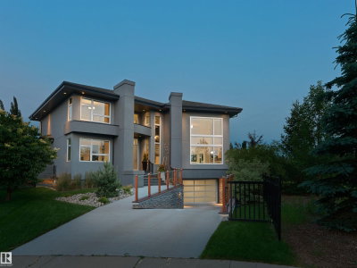 703 DALHOUSIE Way