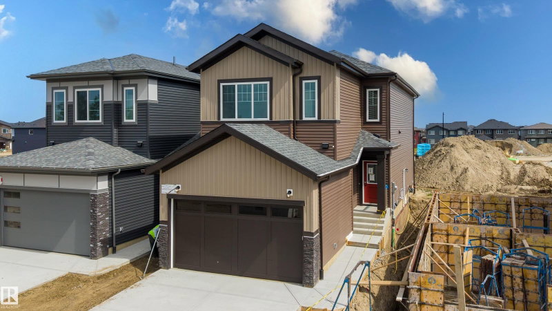 1798 Crossbill Loop, Edmonton, Alberta