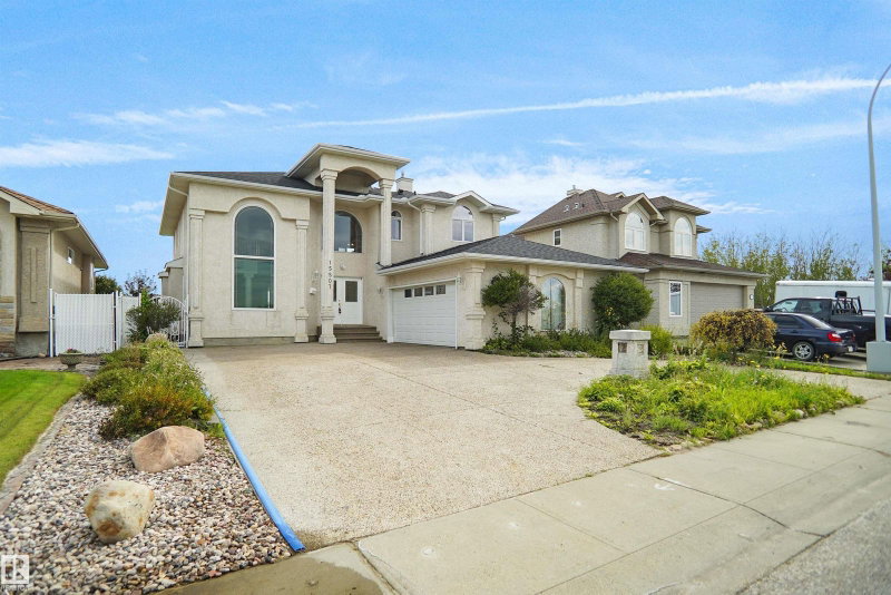 15507 91 Street, Edmonton, Alberta