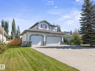 4 ROCHELLE Court