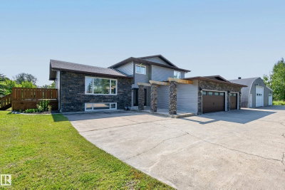 49 - 52349 RGE ROAD 222