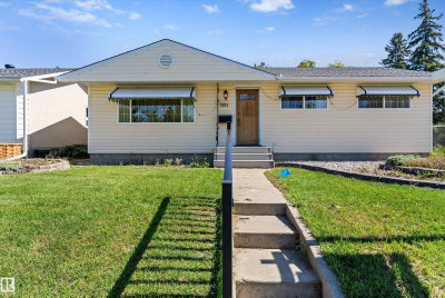 9807 165 Street