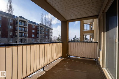 222 - 400 PALISADES Way