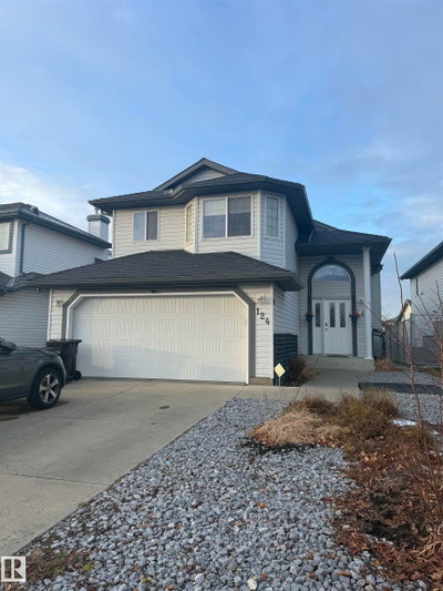 124 Ward Crescent NW