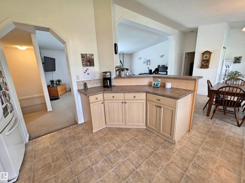 3808 2 Street, Mallaig — listing photo 8